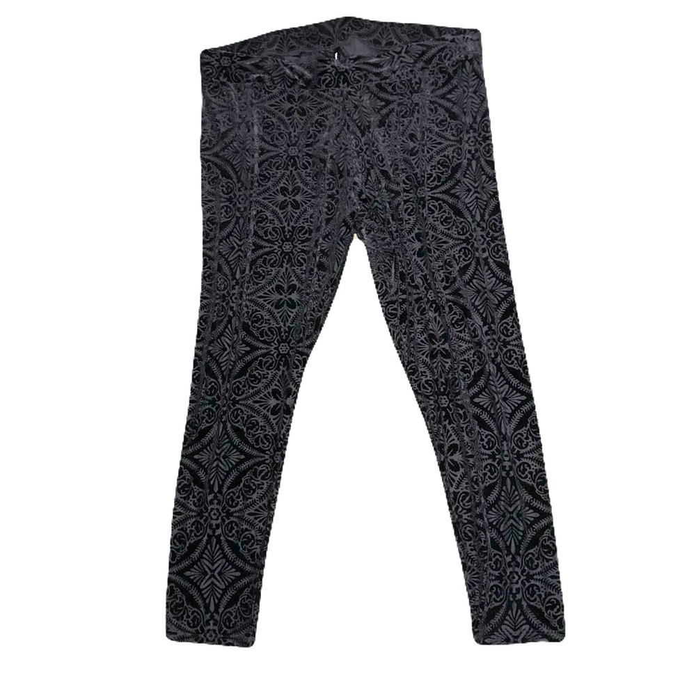 Torrid Women’s Size 3/22-24 Black Floral Flocked Sheer Velvety Leggings Pants